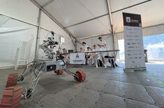 Legendary Rover Team na zawodach Australian Rover Challenge,